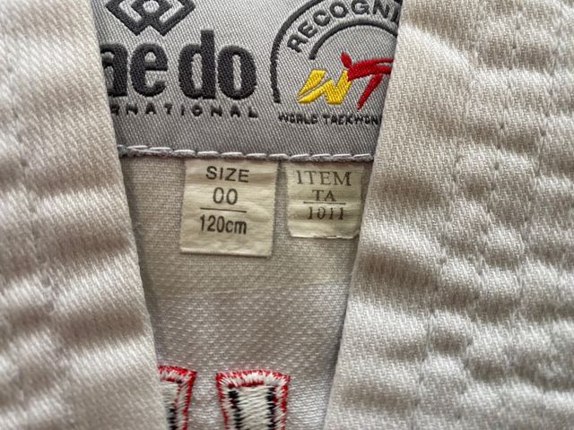 Trajes de taekwondo