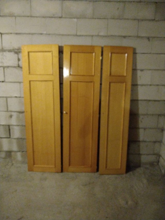 Puertas de armario y puertas de maletero