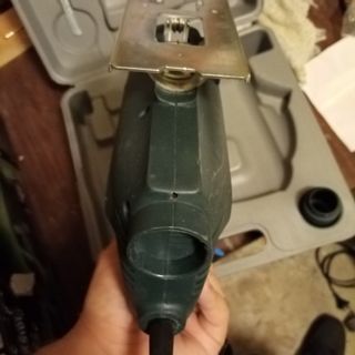 Seghetto elettrico con laser