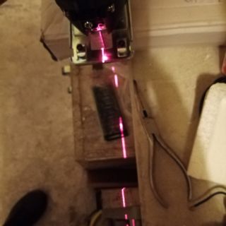 Seghetto elettrico con laser