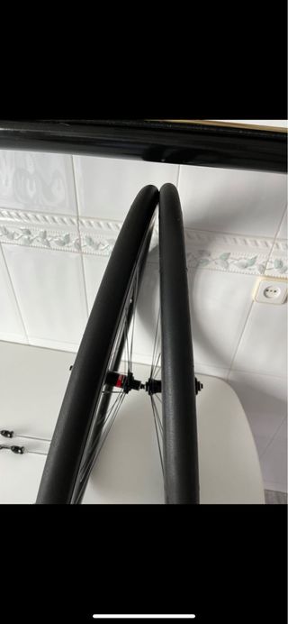 Ruedas de carbono DRWheel 45 tubulares