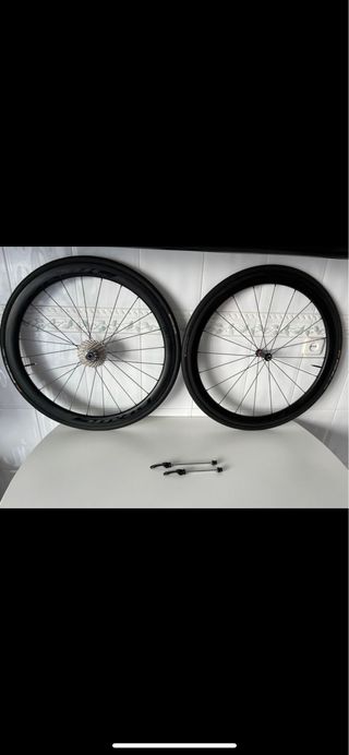 Ruedas de carbono DRWheel 45 tubulares