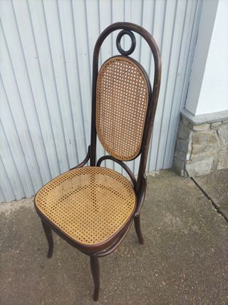 Mesa y sillas ratán / paja de viena