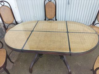 Mesa y sillas ratán / paja de viena
