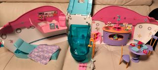 Nave da crociera Barbie