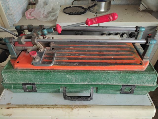 Maquina de cortar azulejos