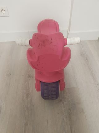 Moto correpasillos rosa
