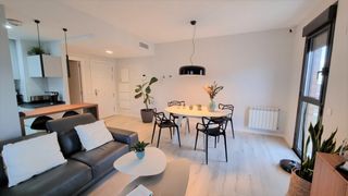 Mesa ovalada “moon” LA OCA