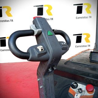 APILADOR ESPECIAL CONTRAPESADO 2500KG