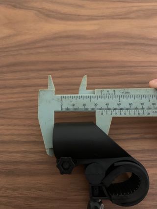 Soporte linterna bicicleta.