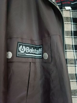 CAZADORA IMPERMEABLE