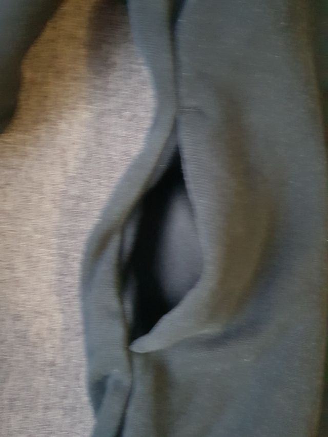 Sudadera larga Puma talla S negra con bolsillos