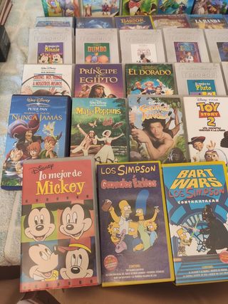 Cintas VHS DISNEY y otros.
