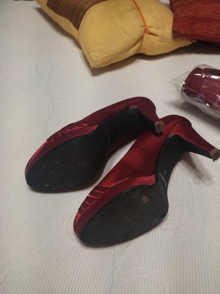 Zapatos y bolso fiesta