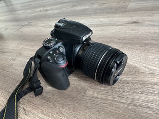 Nikon D3400 + 18-55 AFP DX