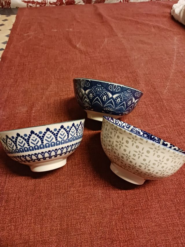 Coppette in porcellana n.3 + 1 omaggio