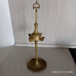 Lampada ad olio antica