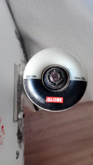 Skate Globe G1 Hard Luck 8.0" Complete