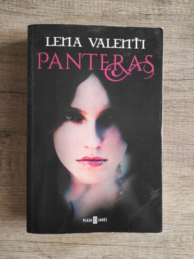 Panteras. Lena Valenti.