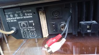 BANG y Olufsen Amplificador y radio