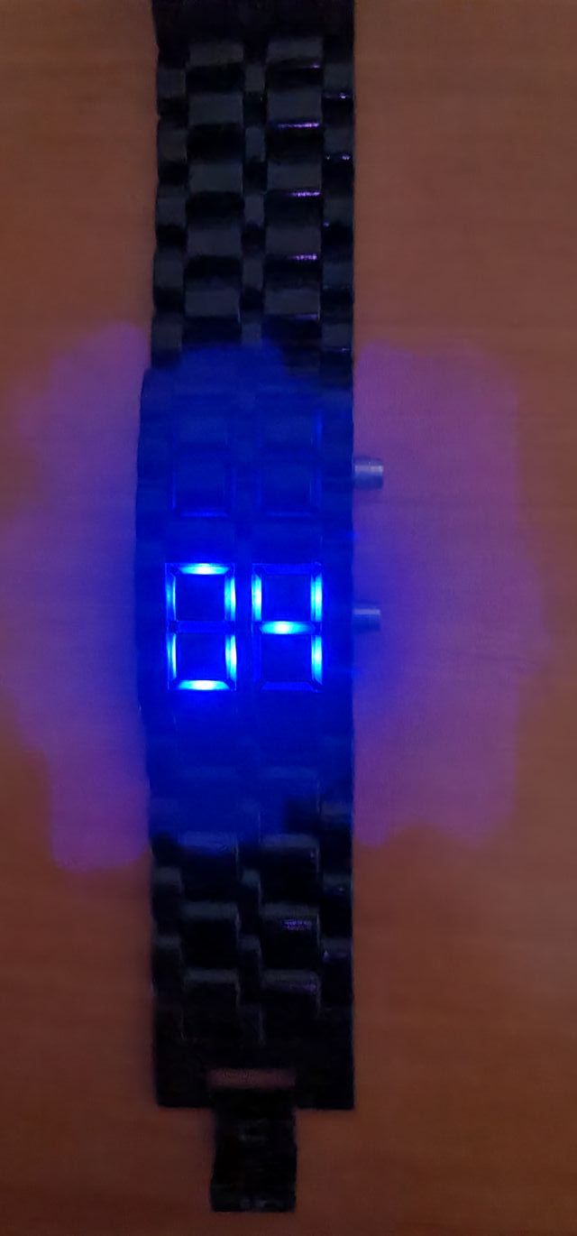 OROLOGIO VINTAGE A DIODI LUMINOSI