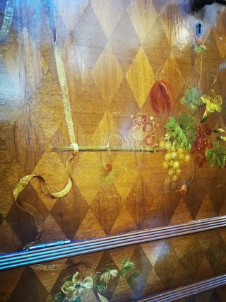 Mueble bar. Armario. Antiguo