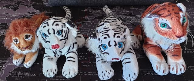 LOTTO N. 2 PELUCHES VARI