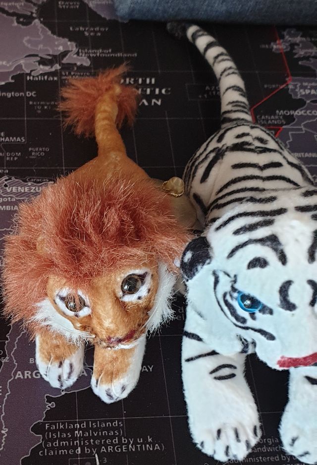 LOTTO N. 2 PELUCHES VARI