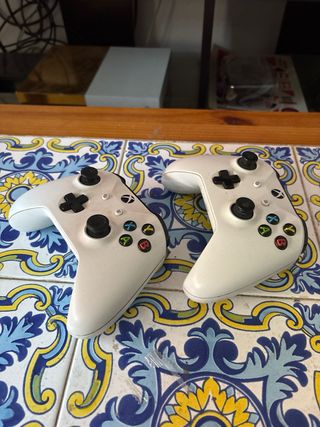 xbox one s 500g solo un mando !!