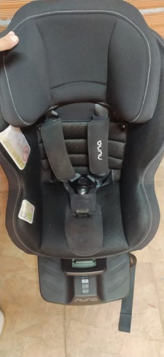 Silla para coche marca Nuna