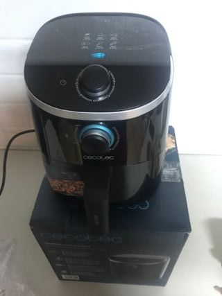 Freidora Cecotec sin Aceite de 2L de Aire Calient