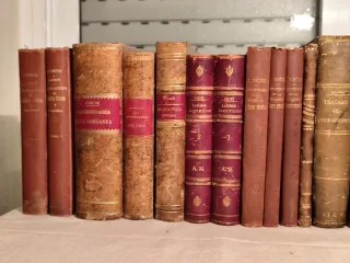 Libros de medicina antiguos