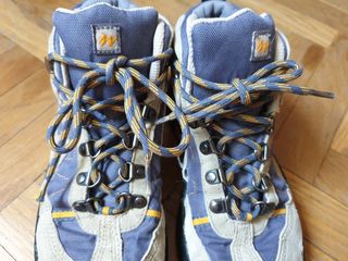 Botas montaña trekking Quechua Decathlon