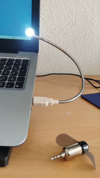 Lámpara USB portátil y ventilador