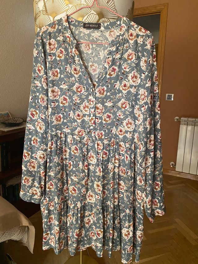 Vestido de flores (talla L)