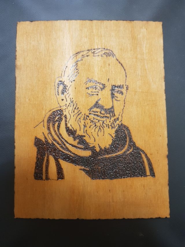 Pirografia San Pio