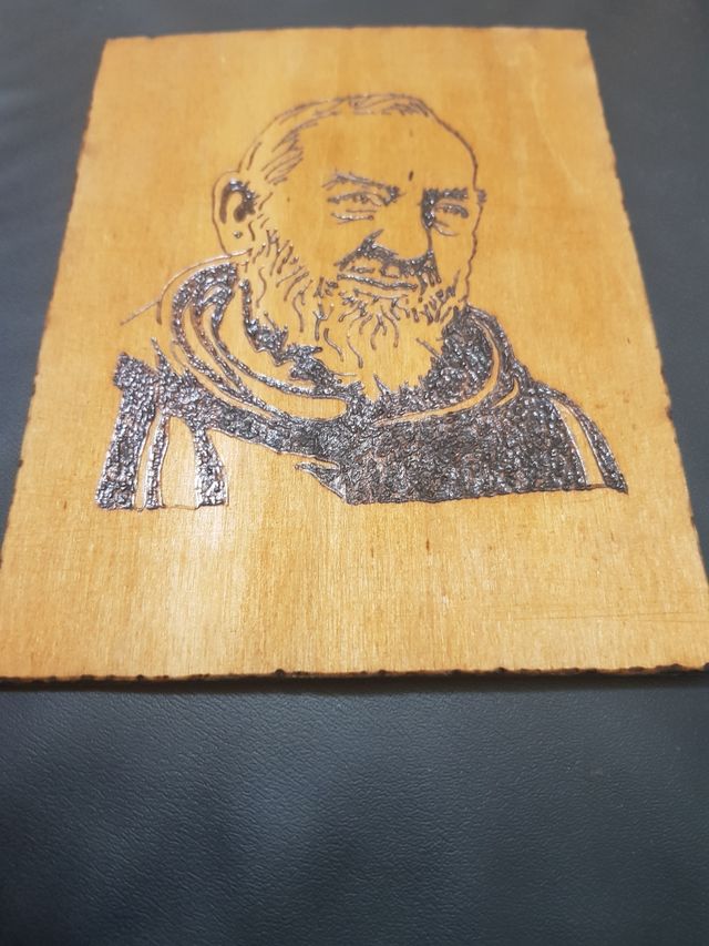 Pirografia San Pio