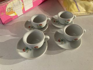 Vajilla de juguete de porcelana de 13 piezas