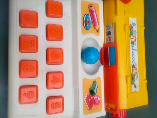 Maquina de escribir Chicco