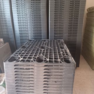 Nuevos de fábrica: palets plástico europeos