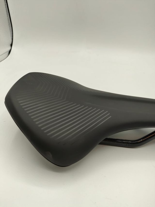 Sillín Nuance Road Slt carbon