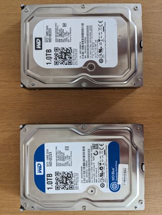 Discos duros 3,5" y carcasa 2,5"