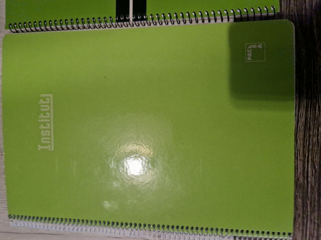 6 Cuadernos cuadros + 1 gratis