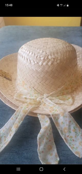 PAMELA SOMBRERO PARA CHICA CON ADORNOS FLOR