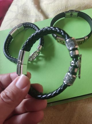 PULSERA GRUESA INFINITO DE CUERO DE HOMBRE 