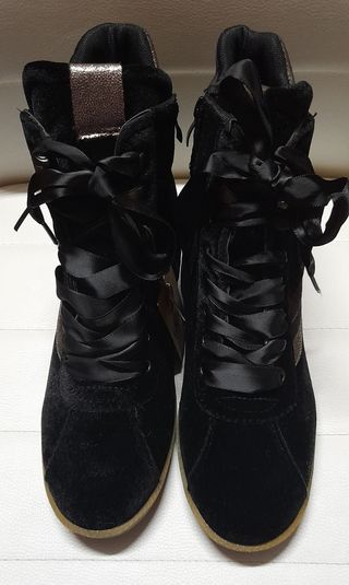 Botines
