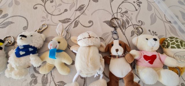 LOTTO N. 1 - 12 PELUCHES Portachiavi