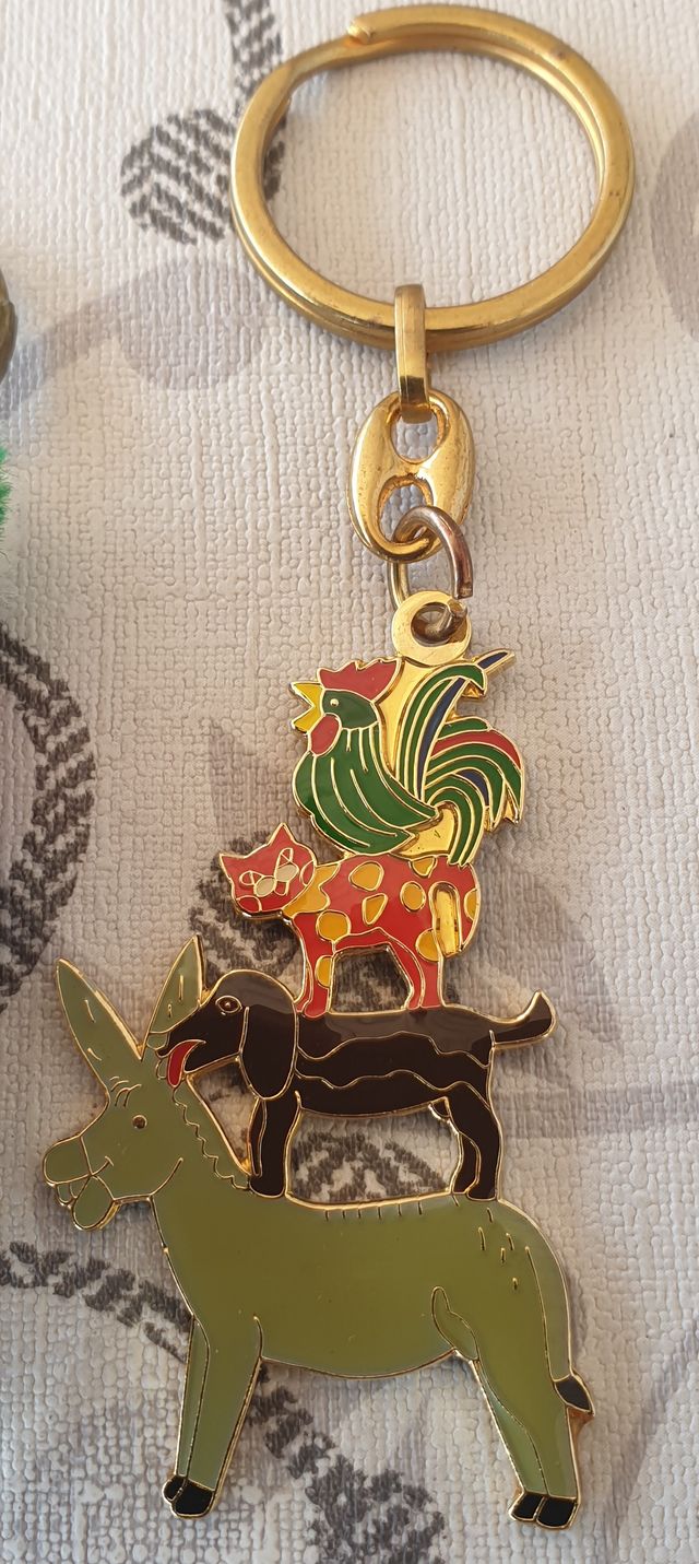 LOTTO N. 10 - 6 PORTACHIAVI VARIE LOCALITA' SOUVEN