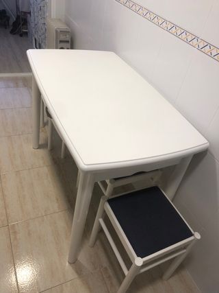 Mesa de cocina + 4 sillas Cancio