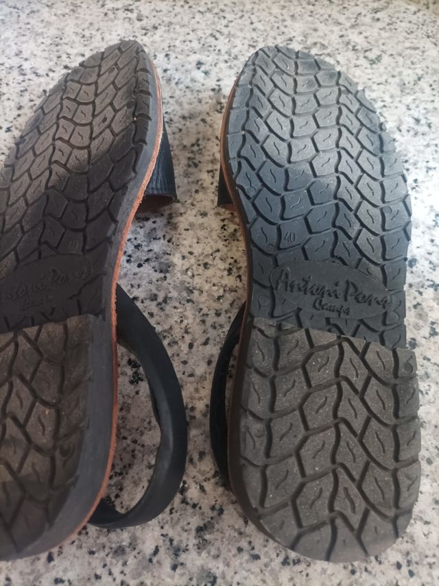 MENORQUINAS  CHICO TALLA 40  PIEL